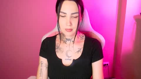 Snapshot of blablablablagirl chatting on 07-07-26, 06:23 blablablablagirl online show from 07-07-26, 06:23