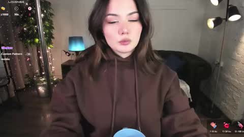 Mon Mon online show from 03-11-26, 03:23