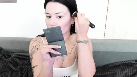 Snapshot of black_pant3r chatting on 06-26-26, 03:22 Mon Mon online show from 06-26-26, 03:22