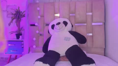 Snapshot of black_rose02 chatting on 01-07-26, 11:23 B L A C K R O S E online show from 01-07-26, 11:23