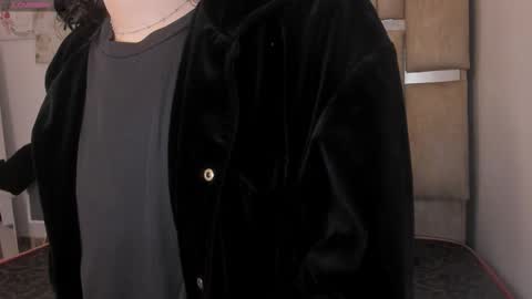 Snapshot of black_rose02 chatting on 02-13-26, 11:28 B L A C K R O S E online show from 02-13-26, 11:28