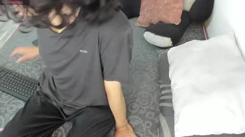 Snapshot of black_rose02 chatting on 03-27-26, 11:21 B L A C K R O S E online show from 03-27-26, 11:21