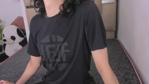 Snapshot of black_rose02 chatting on 04-11-26, 11:25 B L A C K R O S E online show from 04-11-26, 11:25