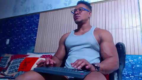 duglas online show from 04-05-26, 01:36