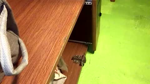 Crystal online show from 04-04-26, 02:43