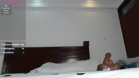 Snapshot of blackchully45 chatting on 06-24-26, 09:47 Aysher online show from 06-24-26, 09:47