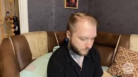 Snapshot of blackomenx chatting on 06-29-26, 01:44 Wrong Turn online show from 06-29-26, 01:44