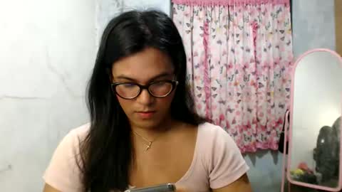 Ellez online show from 05-29-26, 08:07