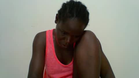 SARAH online show from 04-16-26, 05:58