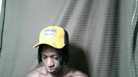 blacktwinkl online show from 05-19-26, 03:02