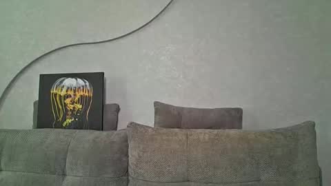 Snapshot of blacky_berry chatting on 02-10-26, 12:31 Ivy online show from 02-10-26, 12:31