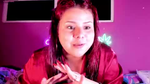 Pau online show from 05-27-26, 02:19