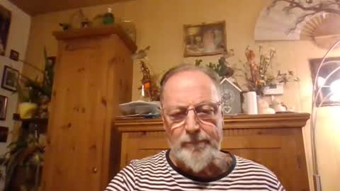 blindsurfer780299 online show from 05-04-26, 07:10