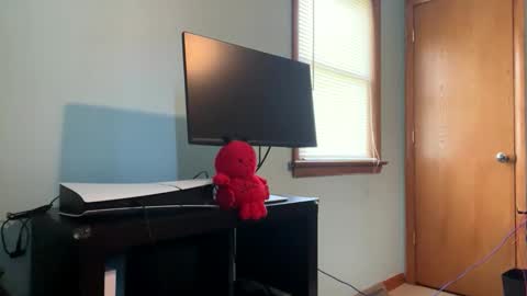 Snapshot of blissfulfoxtrot chatting on 03-15-26, 04:35 Blissful Foxtrot online show from 03-15-26, 04:35