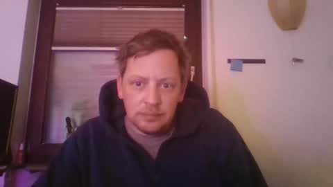 blonde32m online show from 10-19-25, 06:03