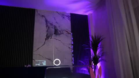 Snapshot of blondie_muller chatting on 04-05-26, 07:55 blondie_muller online show from 04-05-26, 07:55