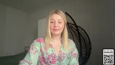blondie_xoxoxo online show from 04-25-26, 08:28
