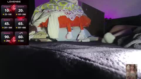 Bubbles online show from 03-18-26, 06:22