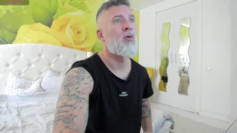 Nico online show from 02-25-26, 08:46