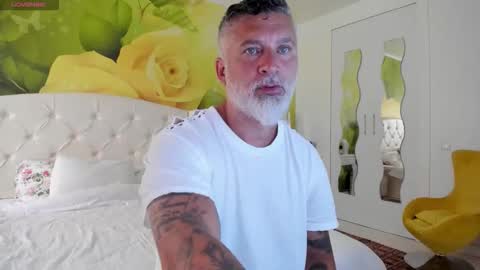 Snapshot of blowmyxxl chatting on 05-17-26, 07:39 Nico online show from 05-17-26, 07:39