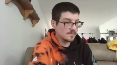Blue B. Hyena online show from 07-30-26, 10:36