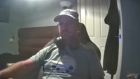 bluebirdflame1 online show from 04-25-26, 11:57