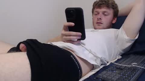 blue eyed twink online show from 02-10-26, 02:26
