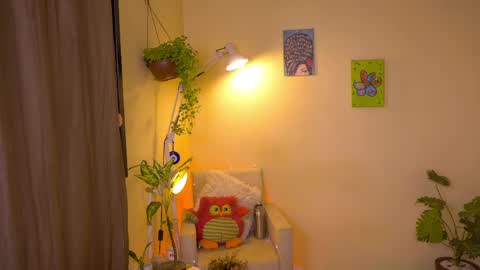 FLORAA online show from 04-18-26, 07:58
