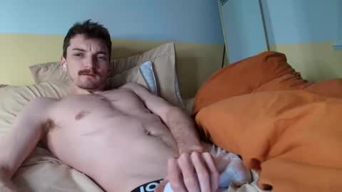 blue online show from 04-12-26, 04:17