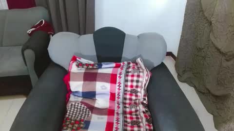 blythe_show online show from 04-30-26, 05:58