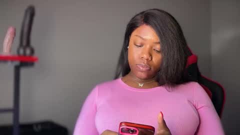       online show from 04-18-26, 07:07