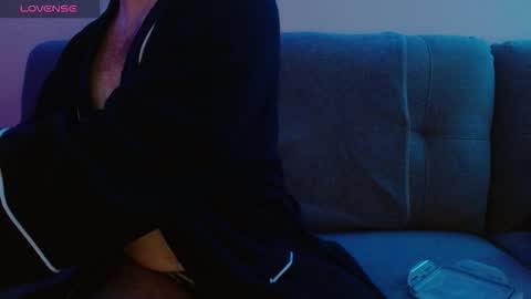 Snapshot of bobbyenglish69 chatting on 02-03-26, 07:35 Bobby English online show from 02-03-26, 07:35