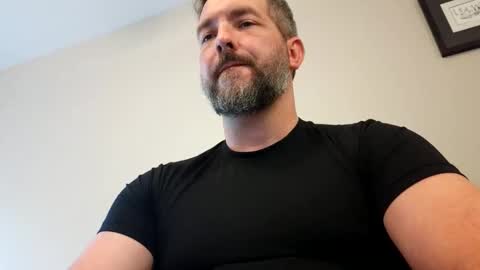 Snapshot of bobchmw chatting on 05-08-26, 05:18 Bobchmw online show from 05-08-26, 05:18