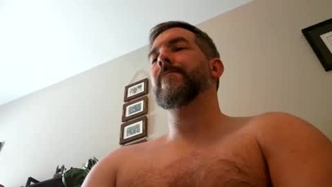 Snapshot of bobchmw chatting on 05-28-26, 04:26 Bobchmw online show from 05-28-26, 04:26