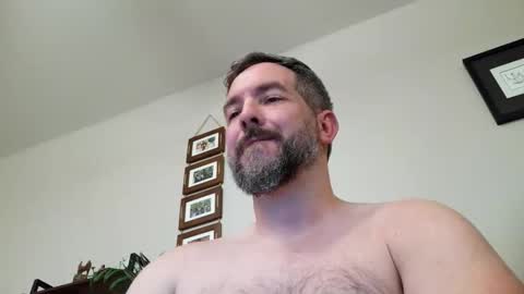 Snapshot of bobchmw chatting on 05-31-26, 01:14 Bobchmw online show from 05-31-26, 01:14