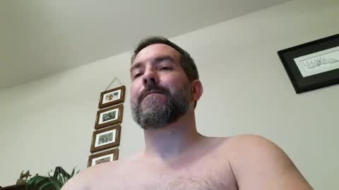 Snapshot of bobchmw chatting on 06-06-26, 01:32 Bobchmw online show from 06-06-26, 01:32