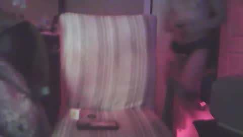 Snapshot of bodyyattiyatti chatting on 02-05-26, 03:05 Sailorartemis online show from 02-05-26, 03:05