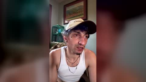 Snapshot of bodyyattiyatti chatting on 04-08-26, 03:34 Sailorartemis online show from 04-08-26, 03:34