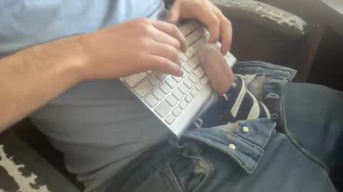 Charlie2345 online show from 09-27-25, 06:57