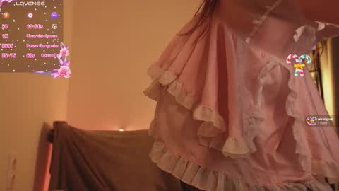 Snapshot of bonbonrosee chatting on 03-05-26, 04:25 Karen online show from 03-05-26, 04:25