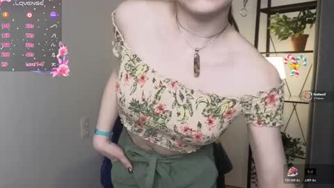 Snapshot of bonbonrosee chatting on 03-19-26, 04:22 Karen online show from 03-19-26, 04:22