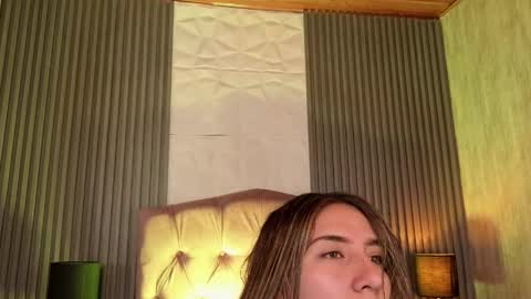 Snapshot of bonnali_lune chatting on 04-20-26, 08:43 bonnali_lune online show from 04-20-26, 08:43