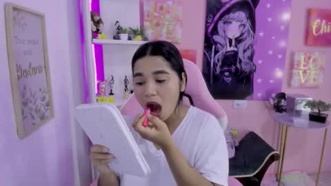 Bonnie online show from 11-30-25, 02:59