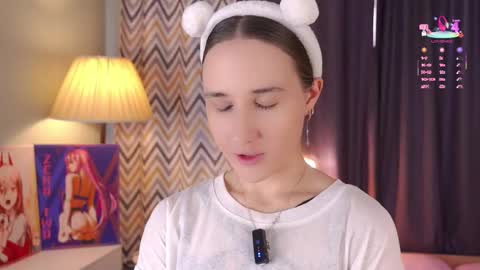 Emma online show from 10-04-25, 01:25