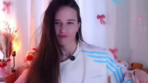 Emma online show from 04-13-26, 01:00