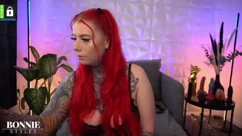 Snapshot of bonniestylez chatting on 03-10-26, 08:41 Bonnie Stylez online show from 03-10-26, 08:41