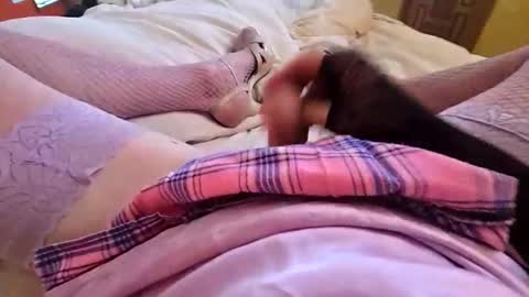 Snapshot of bono0155 chatting on 04-11-26, 06:12 silky sissy sarah online show from 04-11-26, 06:12