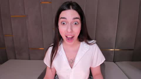 Snapshot of boobsykitty chatting on 01-17-25, 07:05 EVA online show from 01-17-25, 07:05