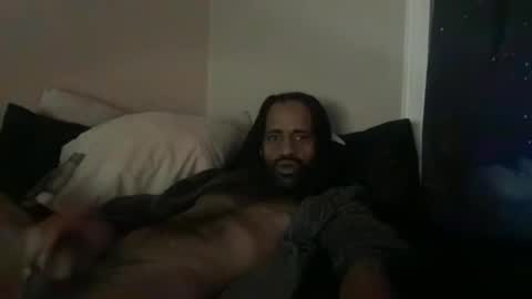 Snapshot of bootymaxxx chatting on 10-21-25, 03:18 bootymaxxx online show from 10-21-25, 03:18