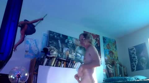 Bottomboo7 online show from 04-18-26, 12:42